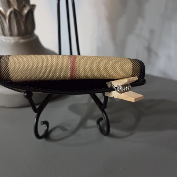 Burberry Checkered Snap Card Case - Picture 4 of 7